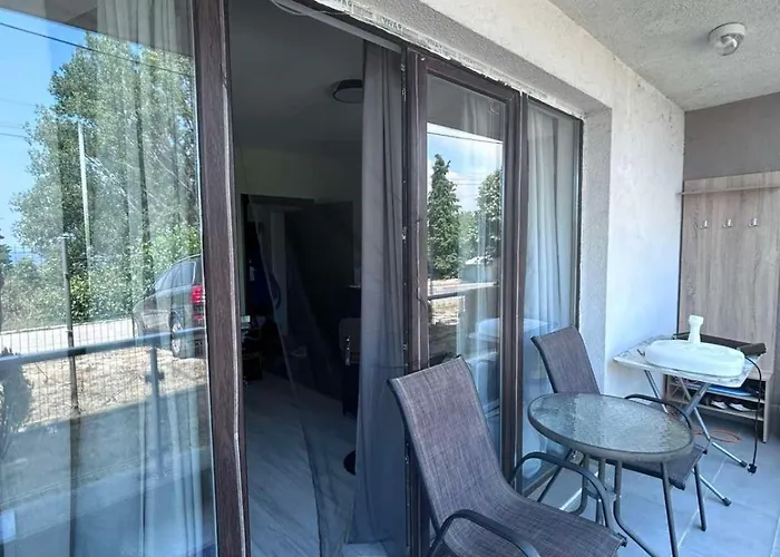 морско бижу